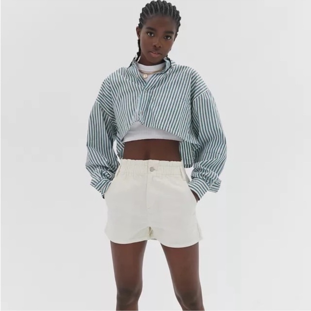 BDG White Corduroy Pull On Mom Short - Size Small